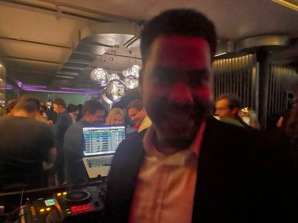 DJ Manoss at an event in Zürich